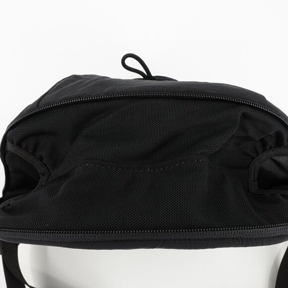 Lululemon Curved Crossbody 3L Black OS - Picture 6 of 16